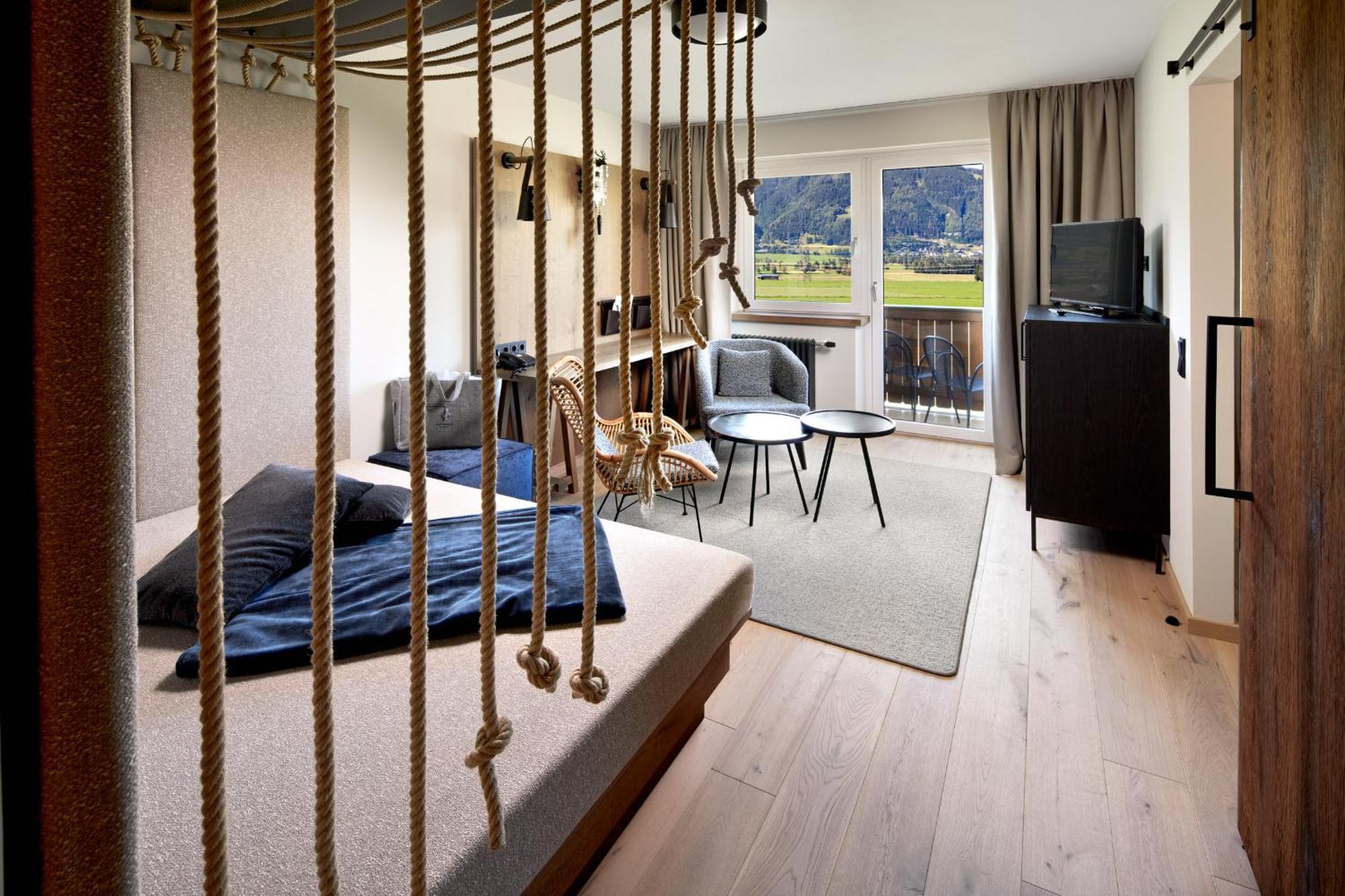 Soulsisters' Hotel 4 Sterne Superior Kaprun Exterior foto